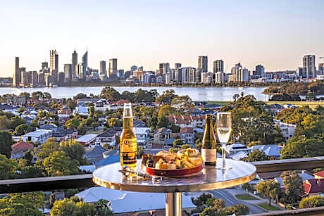 Metro Hotel Perth
