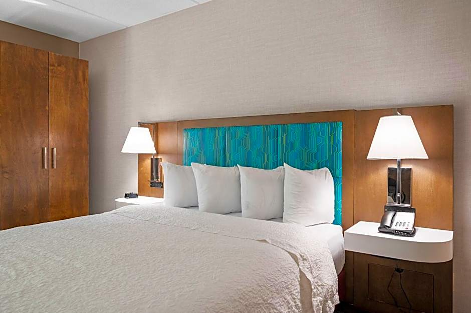 Hampton Inn By Hilton Cleveland/Westlake