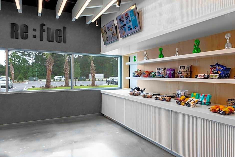 Aloft Savannah Airport