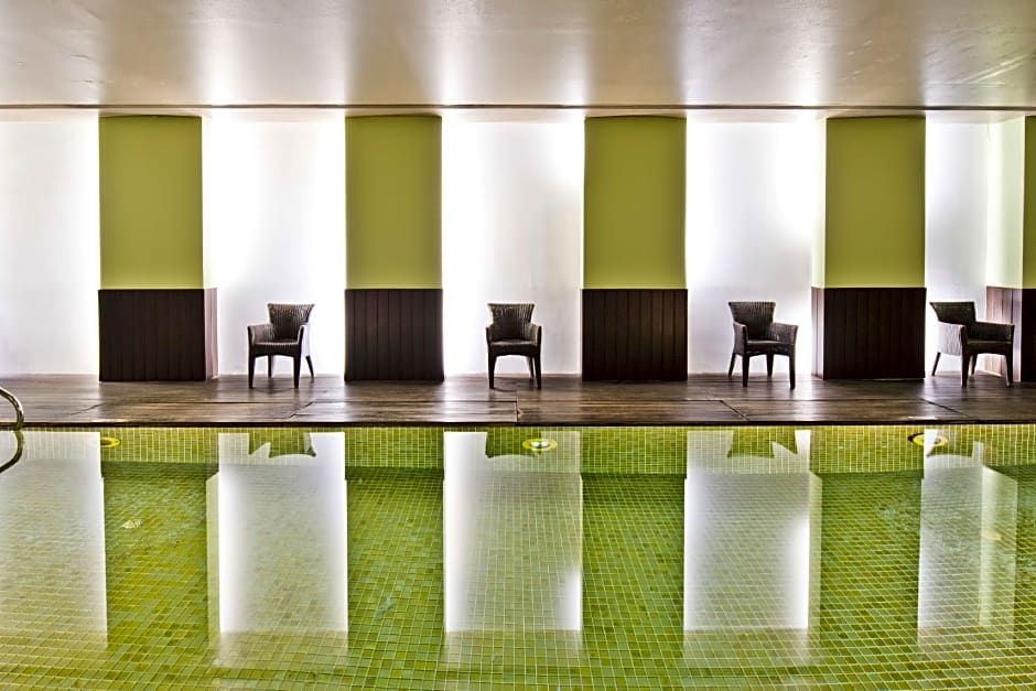 Golden Tulip Sao Joao da Madeira Hotel