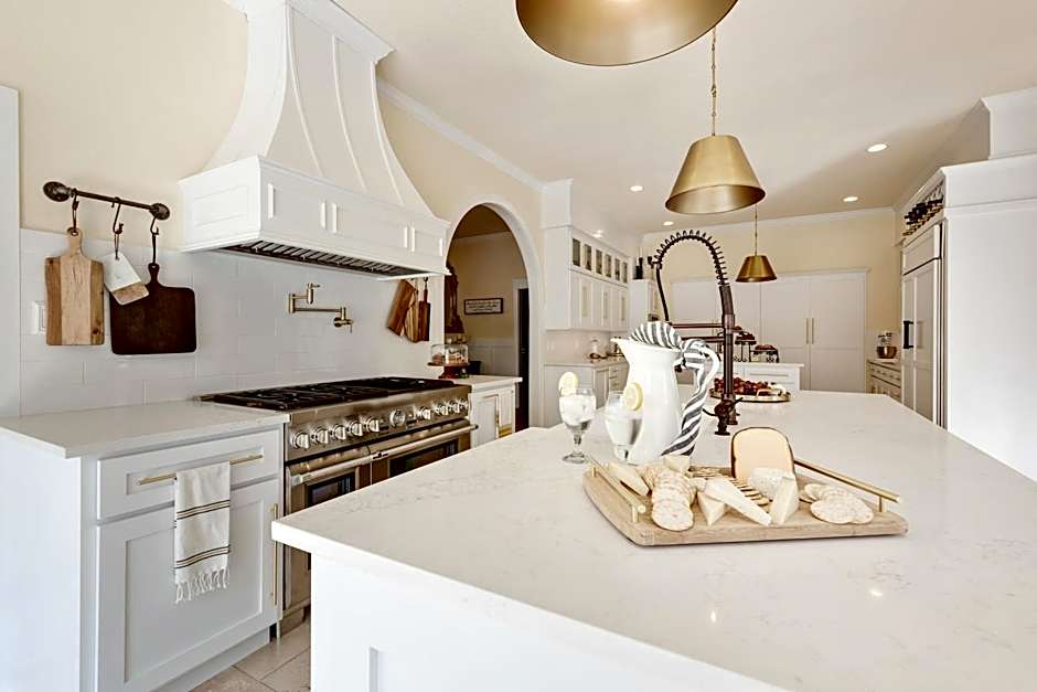 The Plantation House Boutique Inn