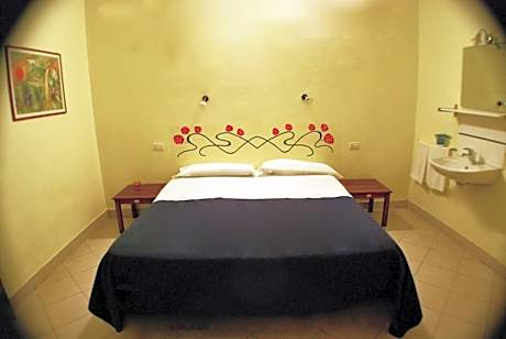 Double Room with Shared Bathroom