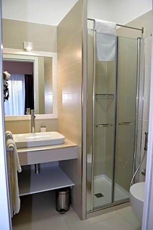 Triple Room with Garden View