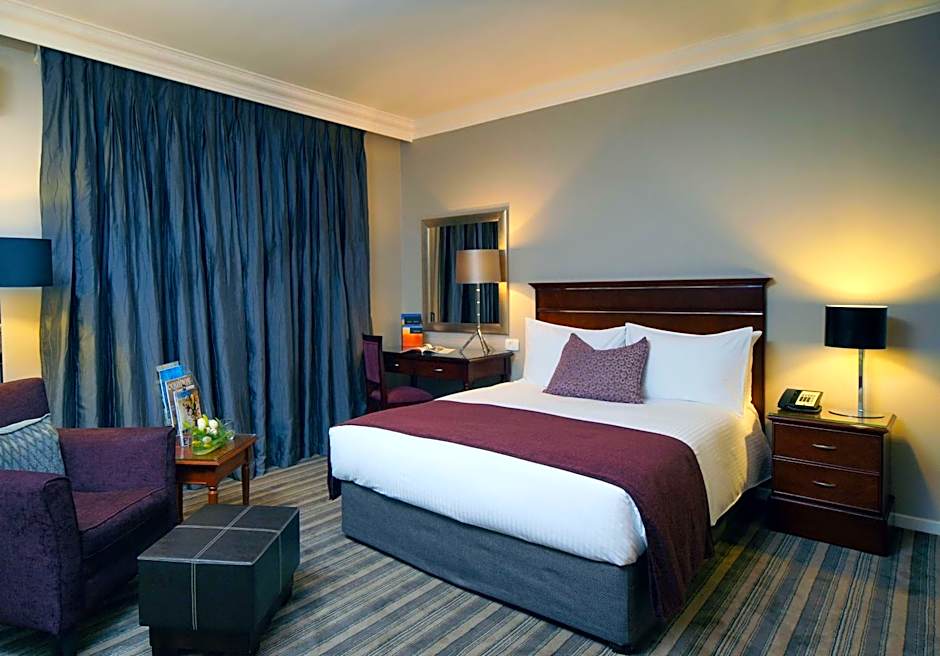 Southern Sun Katherine Street