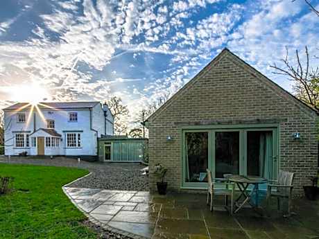 Eagle Mill Country Boutique Rooms