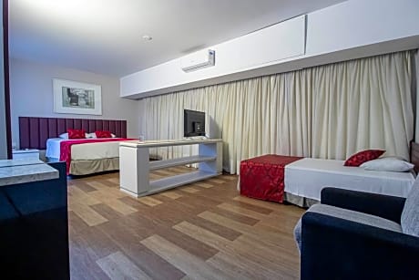 Standard Family Room