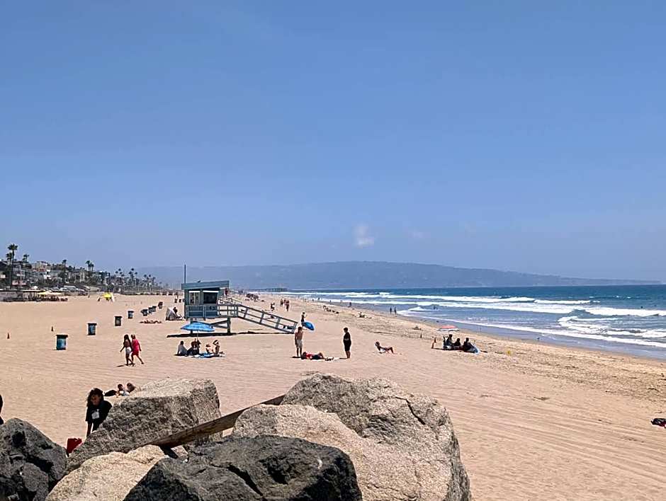 Ocean View Studio Manhattan Beach
