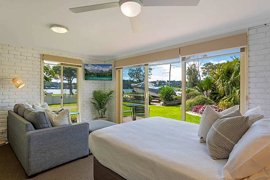 The Retreat Lakeside Merimbula