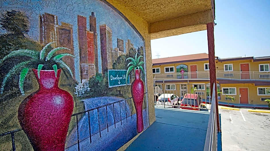 Los Angeles Inn & Suites LAX