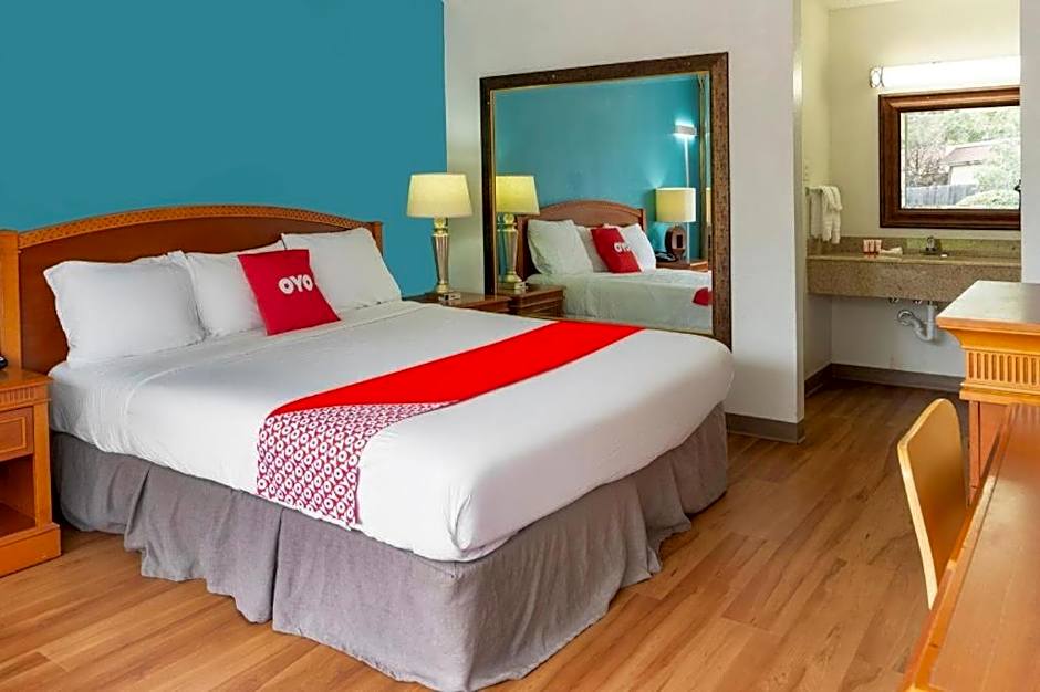 OYO Hotel Bossier City LA - Red River