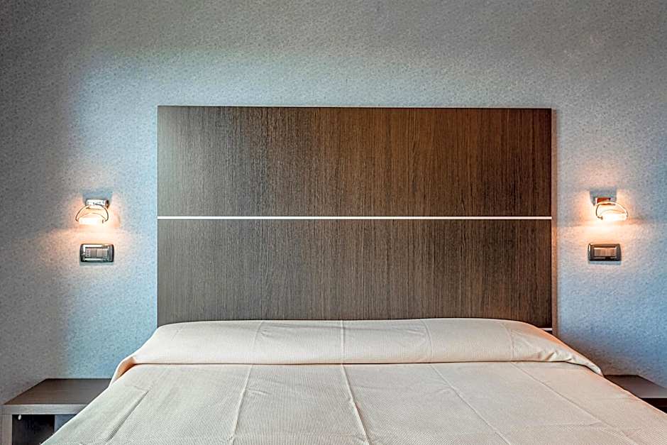 Residence & Suites