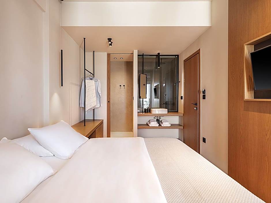 Theofilos City Hotel