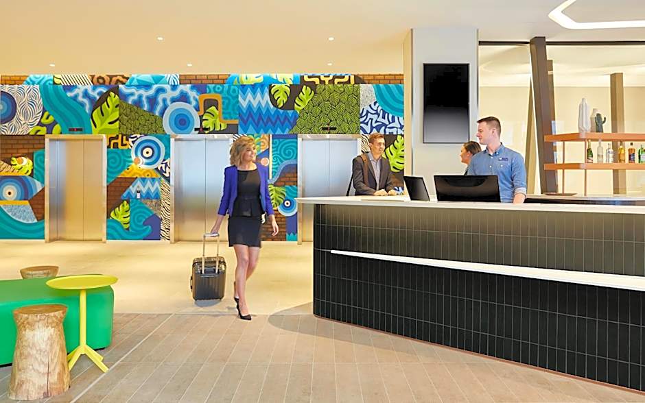 Holiday Inn Express Adelaide City Centre By IHG