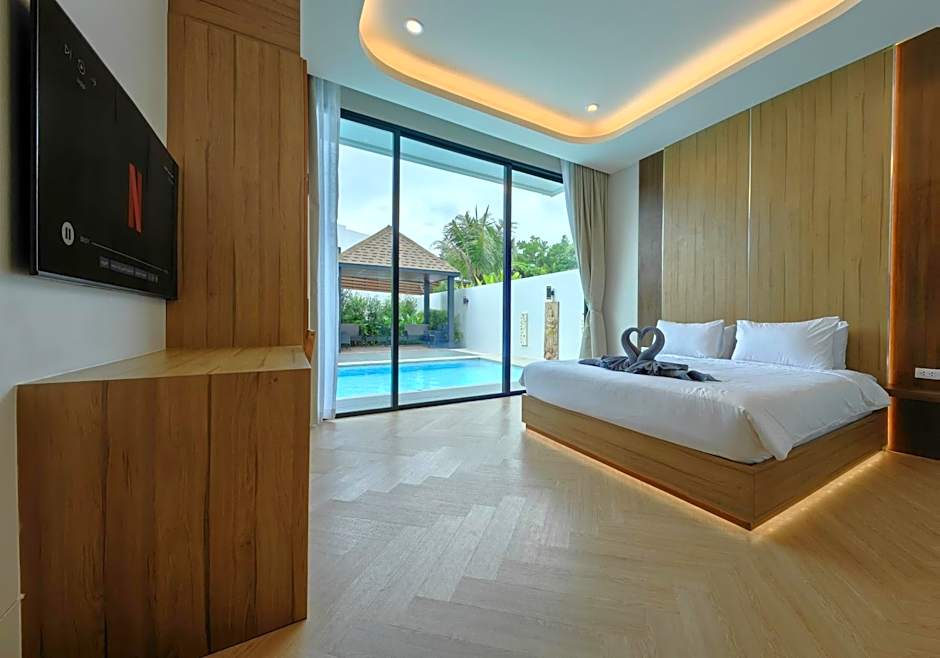 Bangtao Luxury Pool Villa - PrymaVerde