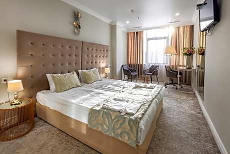 Small Double or Twin Room