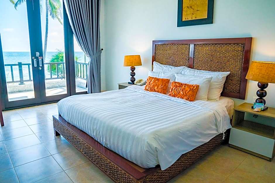 Photo 1 of 2 of Villa, Sea View