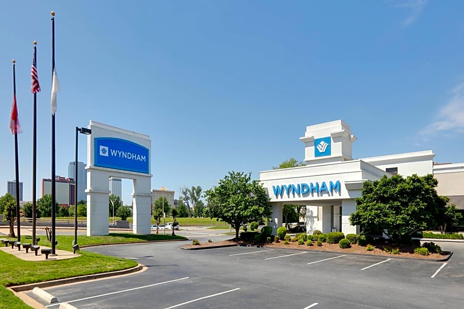 Wyndham Riverfront Little Rock