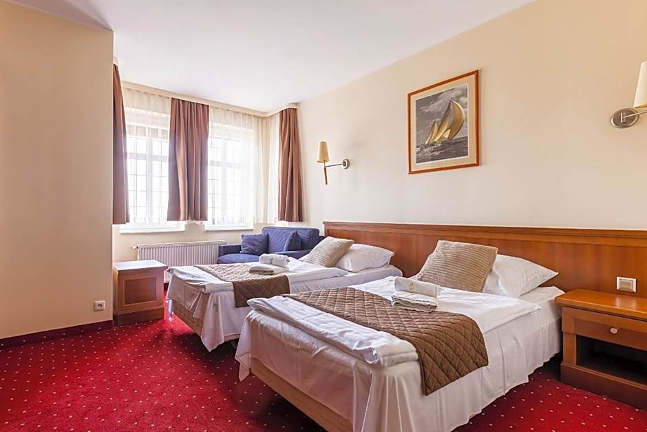 Hotel Diamond w Białym Dworku