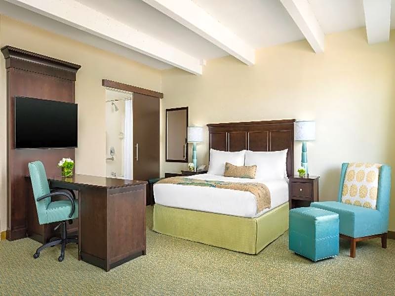 Blue Flamingo Resort Key West