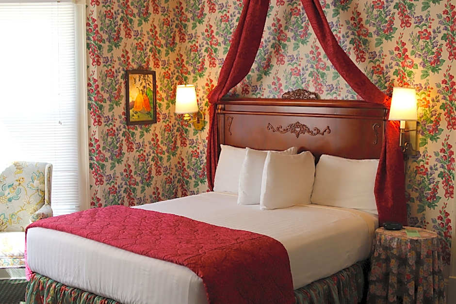 Inn on Mackinac