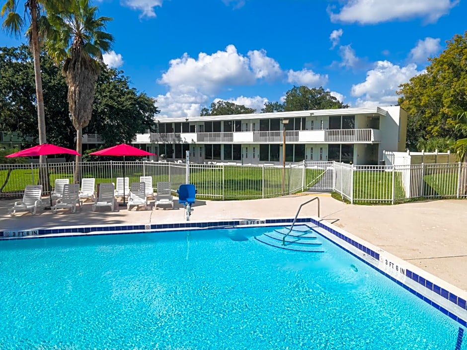 Developer Inn Maingate, a Baymont by Wyndham