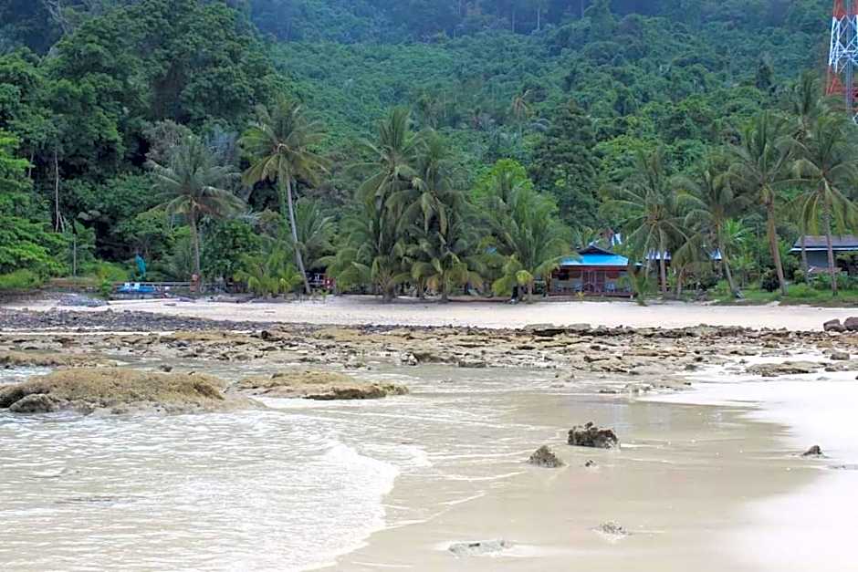 Ella's Place Salang Tioman