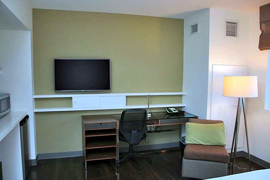 Element Miami Doral
