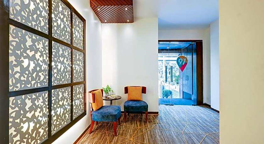Stately Suites - Golf Course Road
