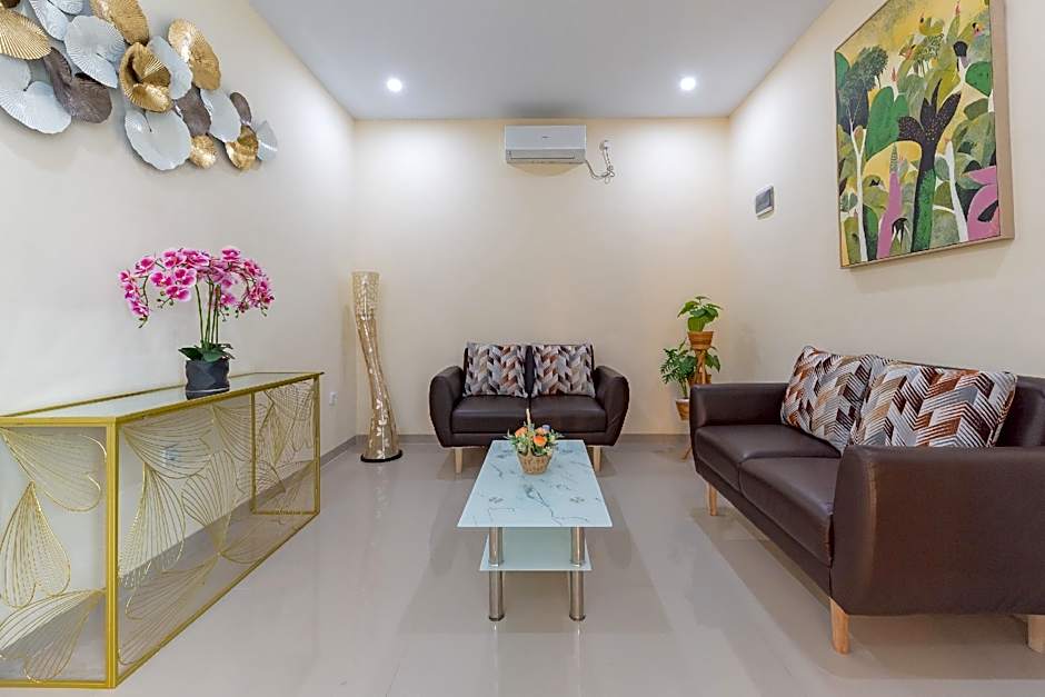 RedDoorz Plus @ La Asiana Guest house