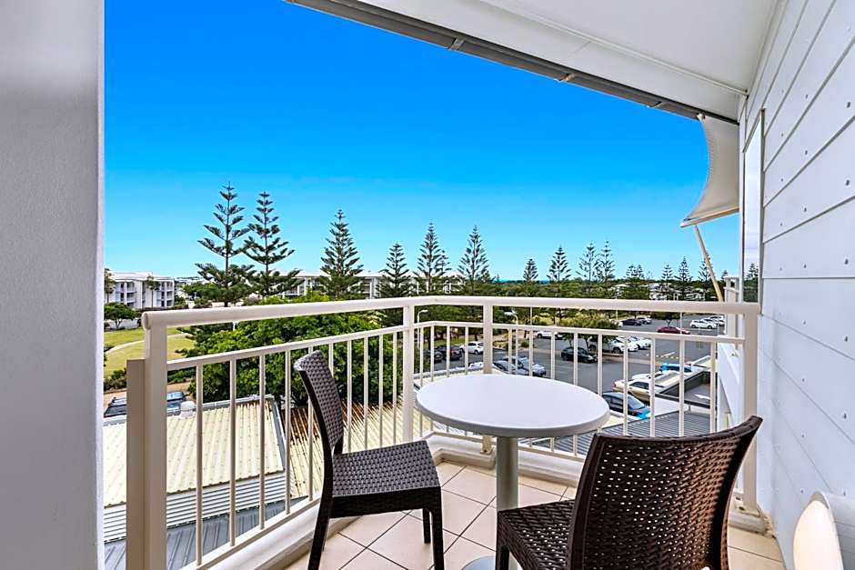 Salt - 2brm apartment with Spa bath and Ocean Views