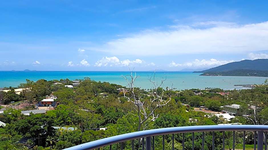 Sea Star Apartments