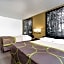 Super 8 by Wyndham Greensboro/Coliseum/Conv.