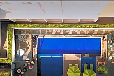 Wave Sea 1 BR Superior Room ZN30