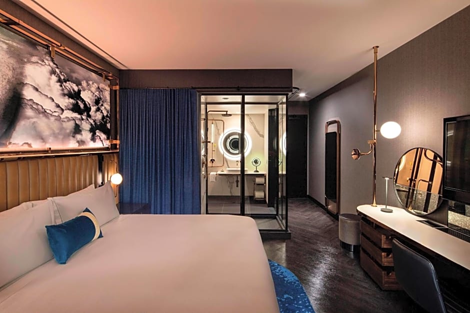 HOTEL EMC2, Autograph Collection by Marriott