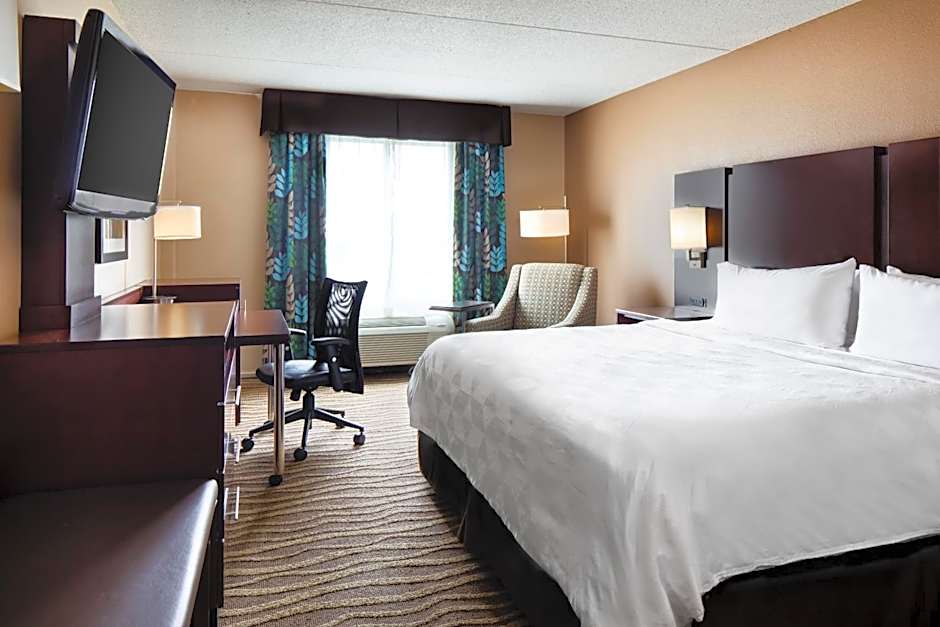 Holiday Inn Hotel & Suites Overland Park-West By IHG