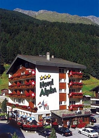 Hotel Alpha