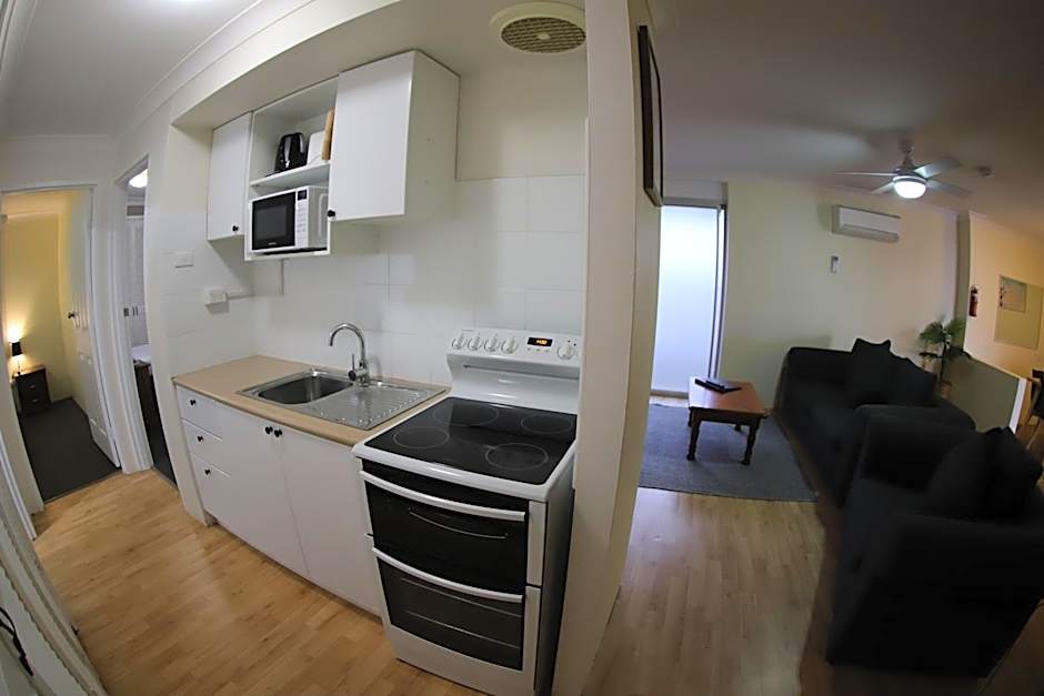 Sleepy Hill Motor Inn