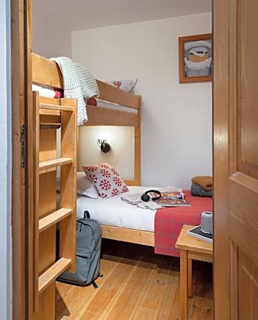 Superior One-Bedroom Apartment with Sleeping Alcove (6 People)