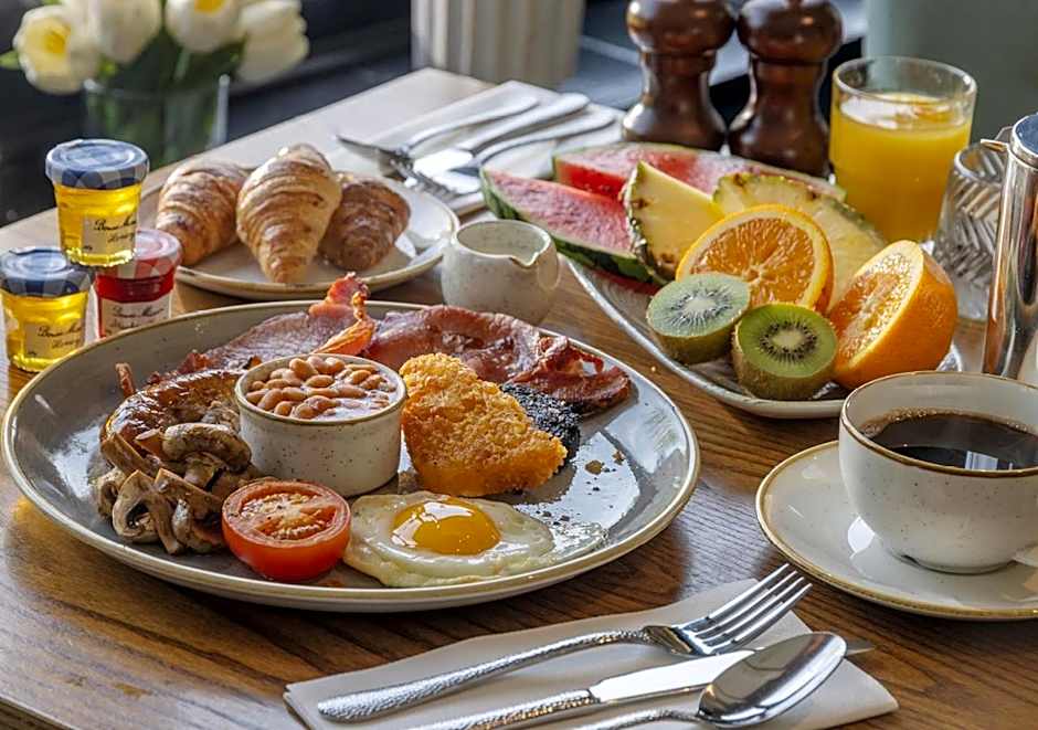 Great Hallingbury Manor