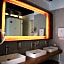 M Boutique Hostel Legian