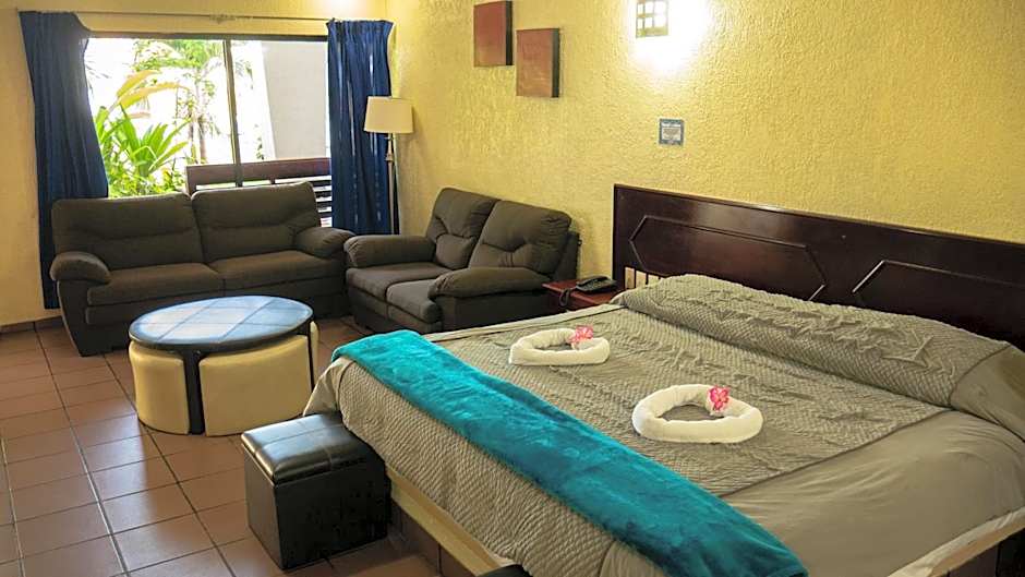 Hotel Plaza Mazari