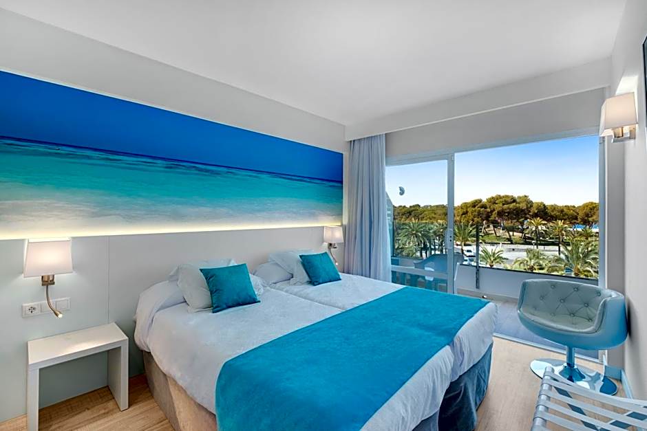 Plaza Santa Ponsa Boutique - Adults Only.