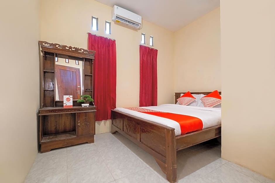 OYO 3076 Lilik Homestay Syariah
