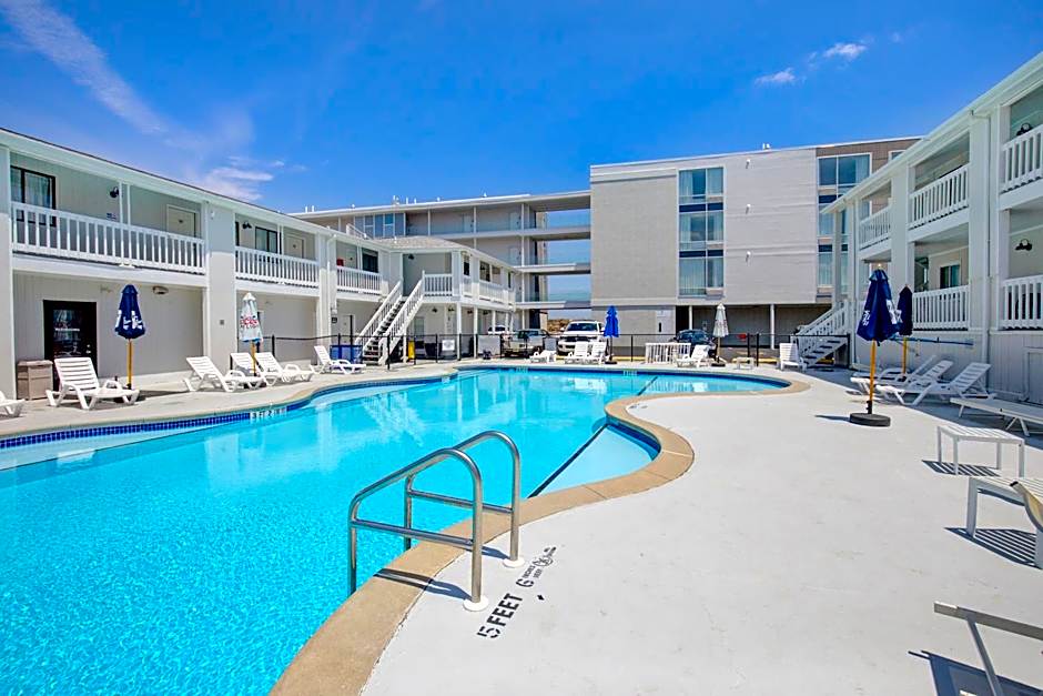 BeachWalk at Sea Bright