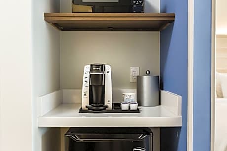 1 King Suite Sofa Bed