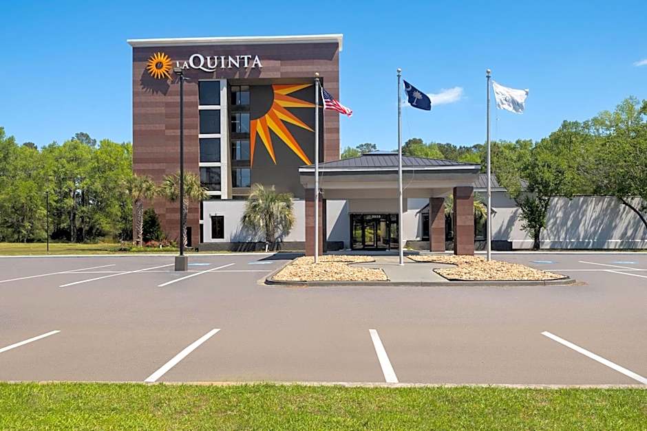 La Quinta Inn & Suites by Wyndham Myrtle Beach