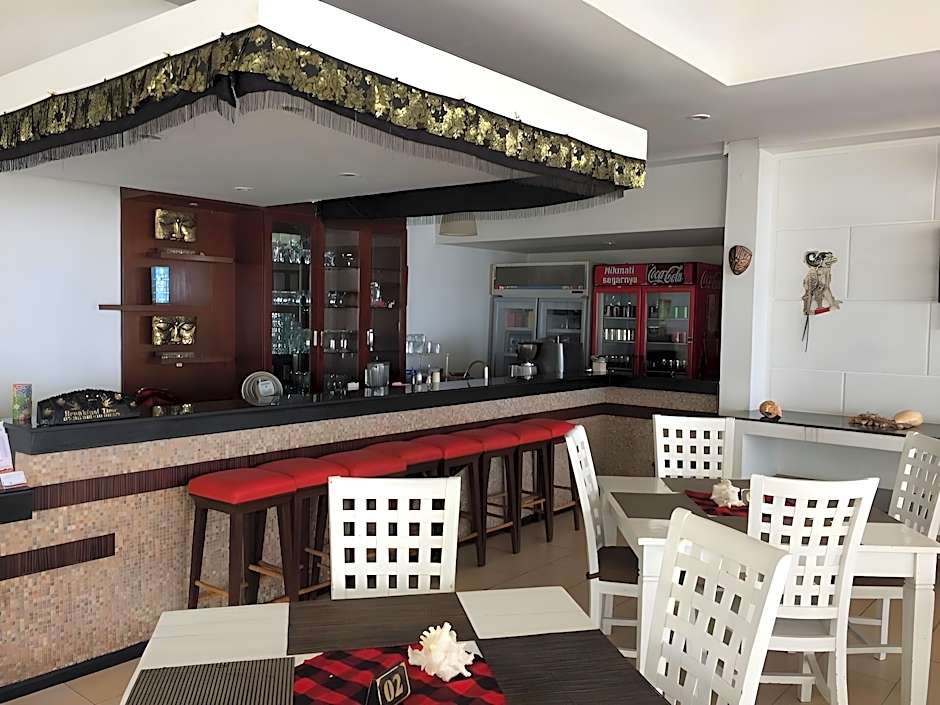 Legong Keraton Beach Hotel