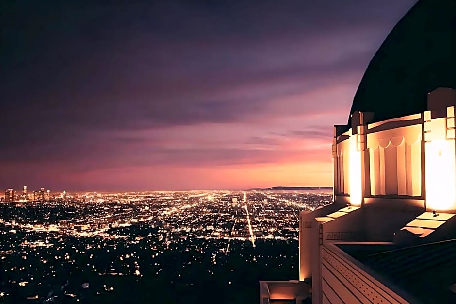 Los Angeles Premium City Suites with Free Parking