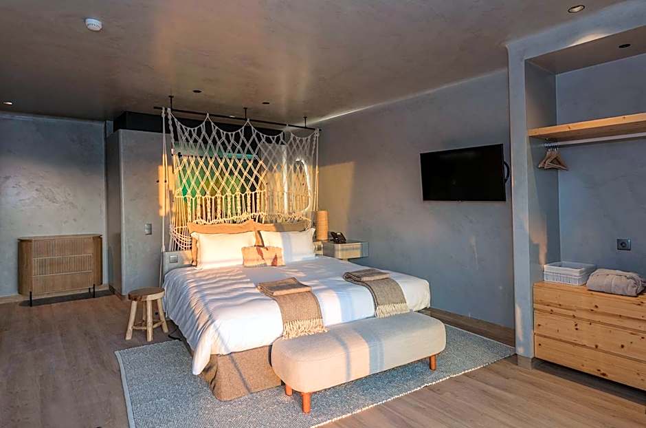 Santa Cruz - Movement & Nature House