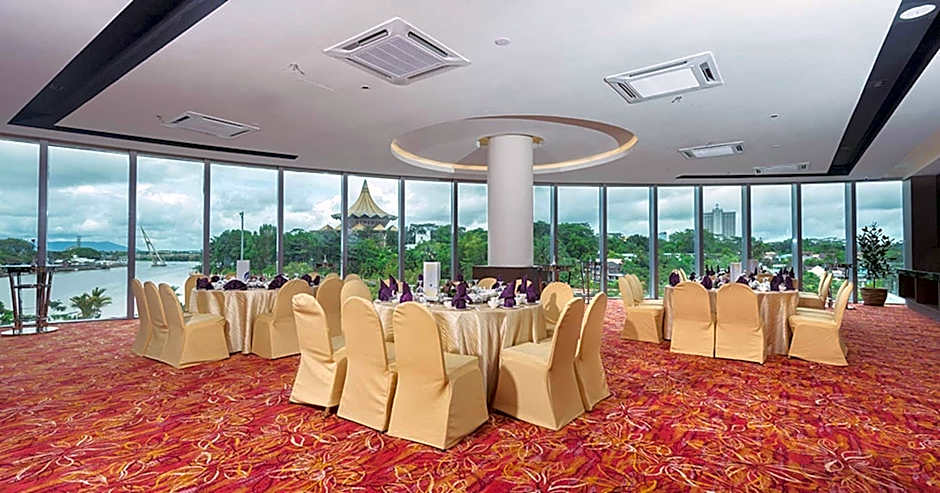 Astana Wing - Riverside Majestic Hotel